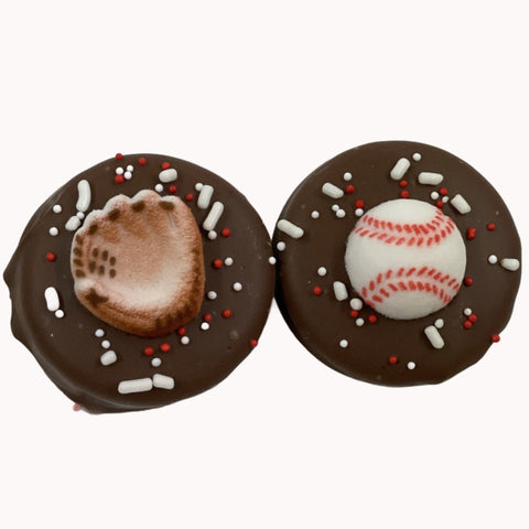 Chocolate Covered Oreos with baseball decorations - Nandy's CandyChocolate Covered Oreos with baseball decorations