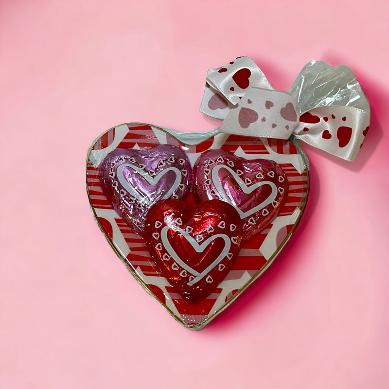 Heart Plate with Foil Wrapped Chocolates - Nandy's CandyHeart Plate with Foil Wrapped Chocolates