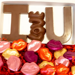 "I LOVE U" in chocolate - Nandy's Candy"I LOVE U" in chocolate